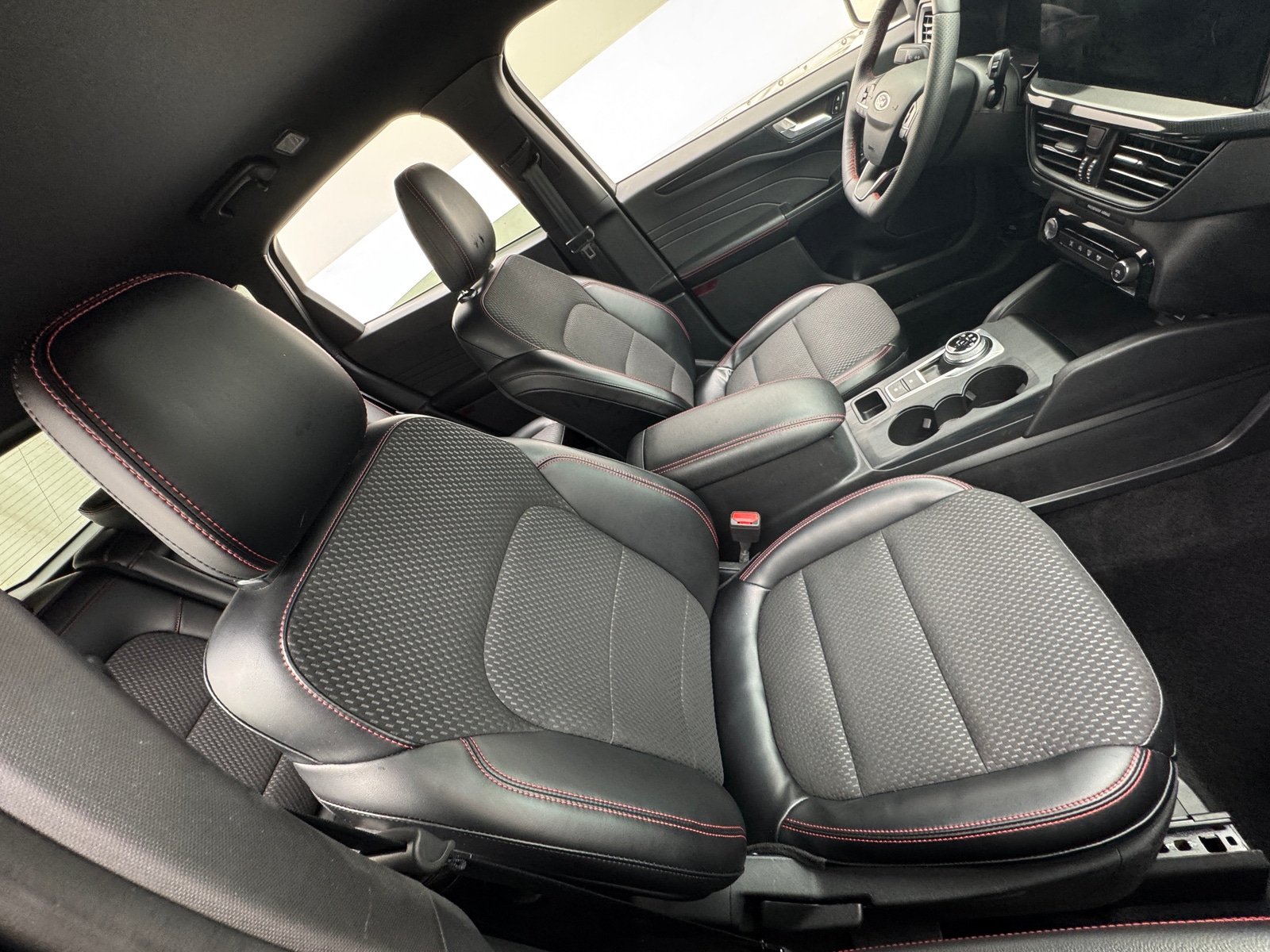 Thumbnail: 2024 Ford Escape - 2