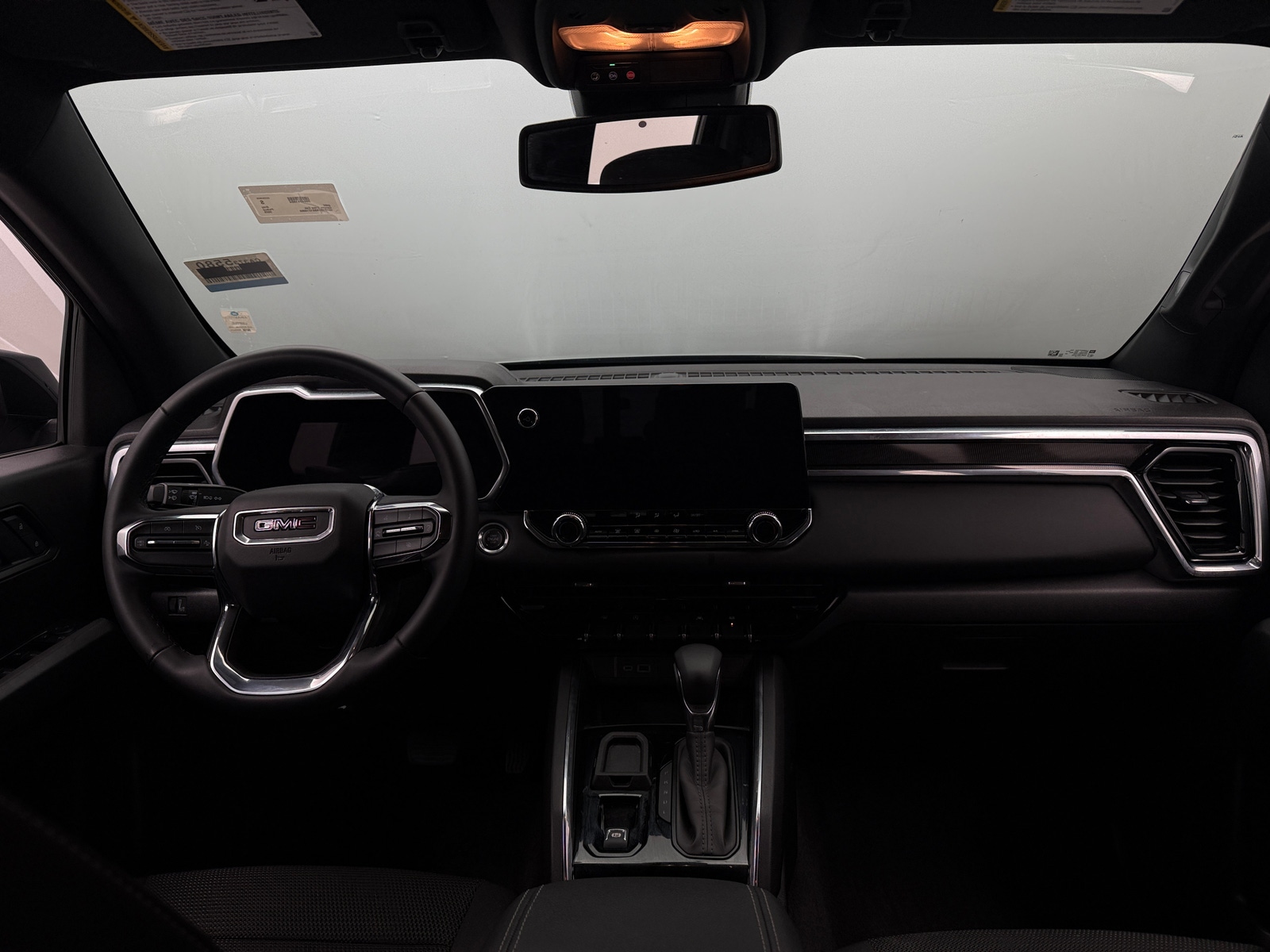 Thumbnail: 2025 GMC Canyon - 3