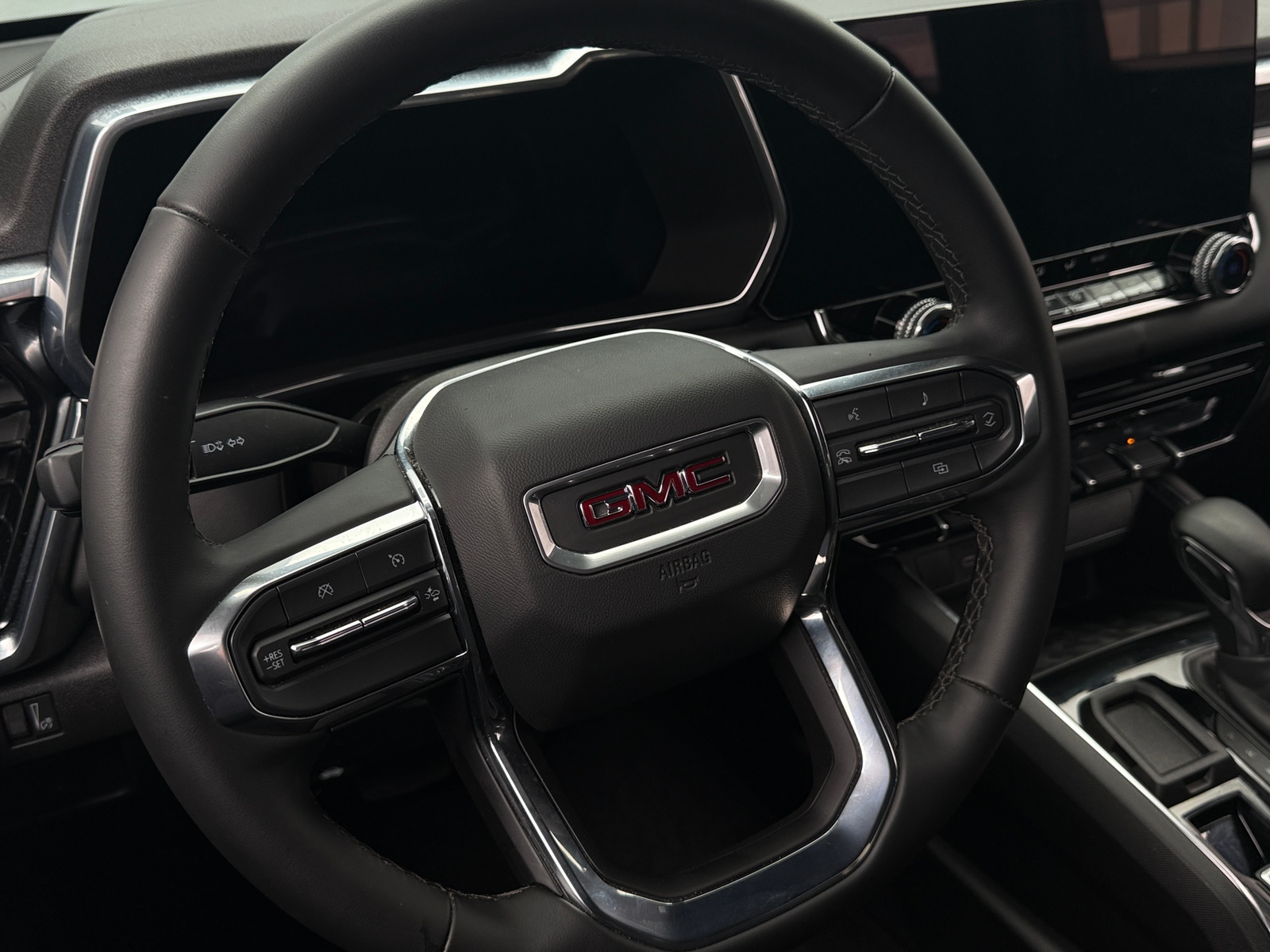 Thumbnail: 2025 GMC Canyon - 5