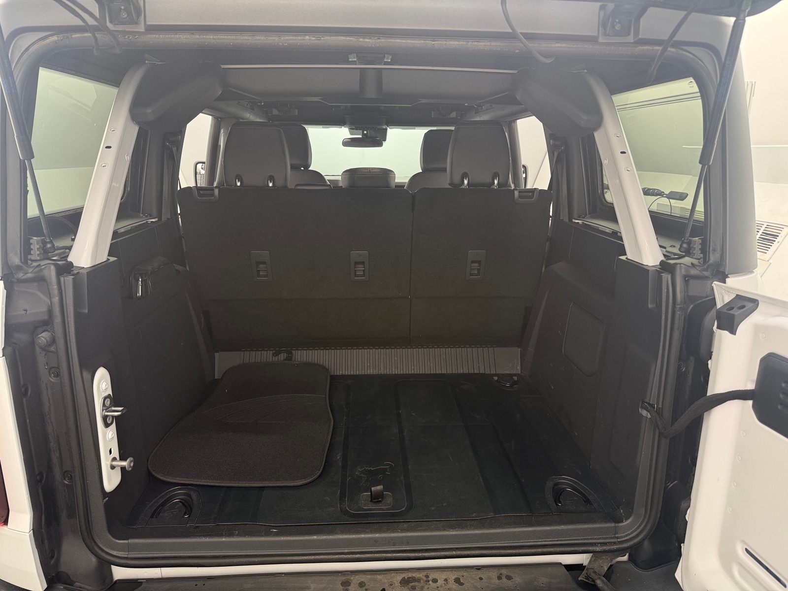 Thumbnail: 2023 Ford Bronco - 6