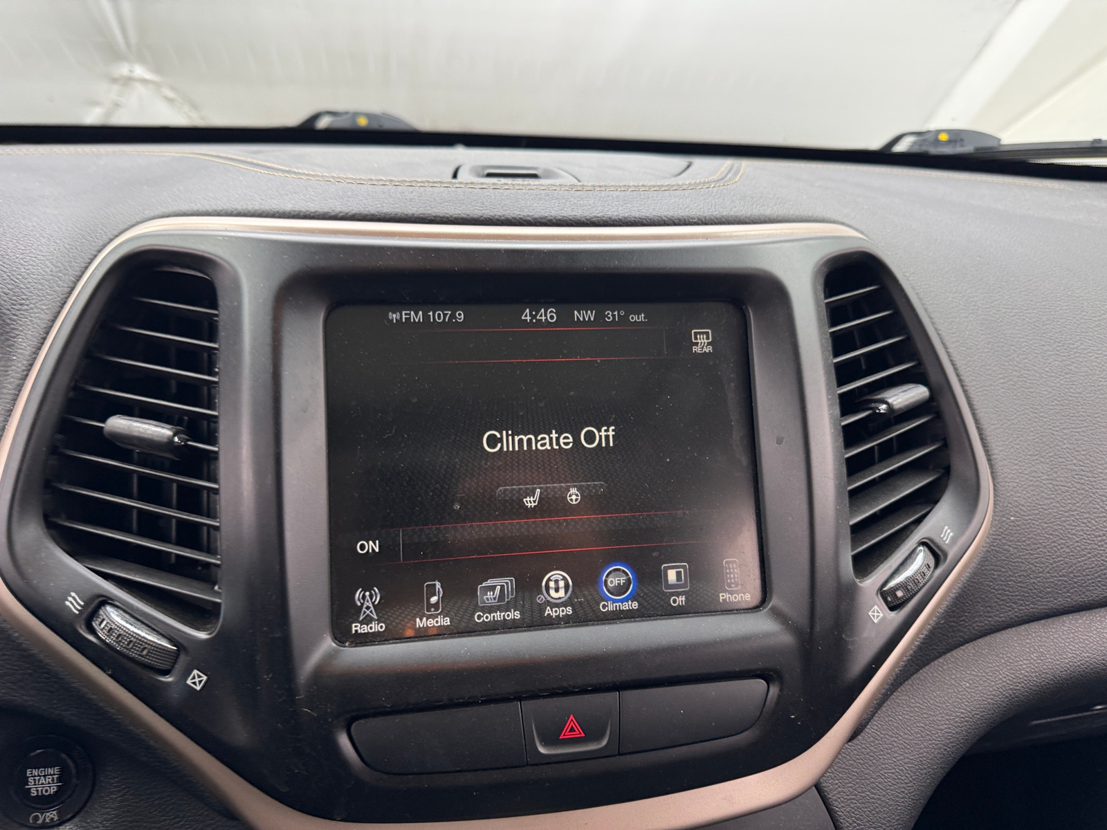 Thumbnail: 2017 Jeep Cherokee - 3