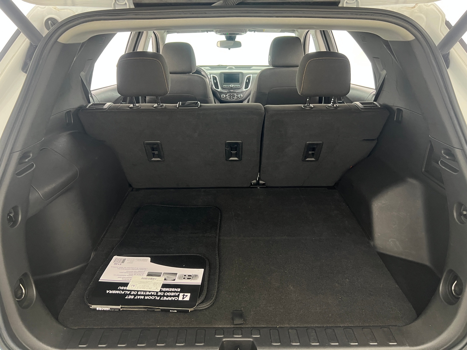 Thumbnail: 2023 Chevrolet Equinox - 7