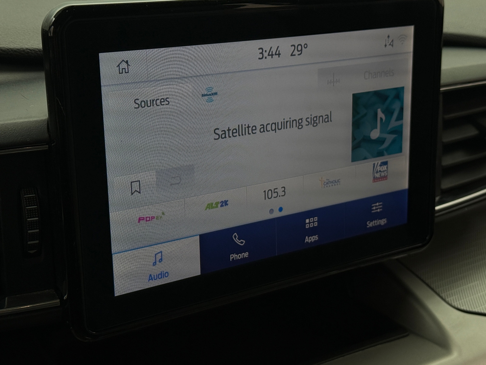 Thumbnail: 2021 Ford Explorer - 3