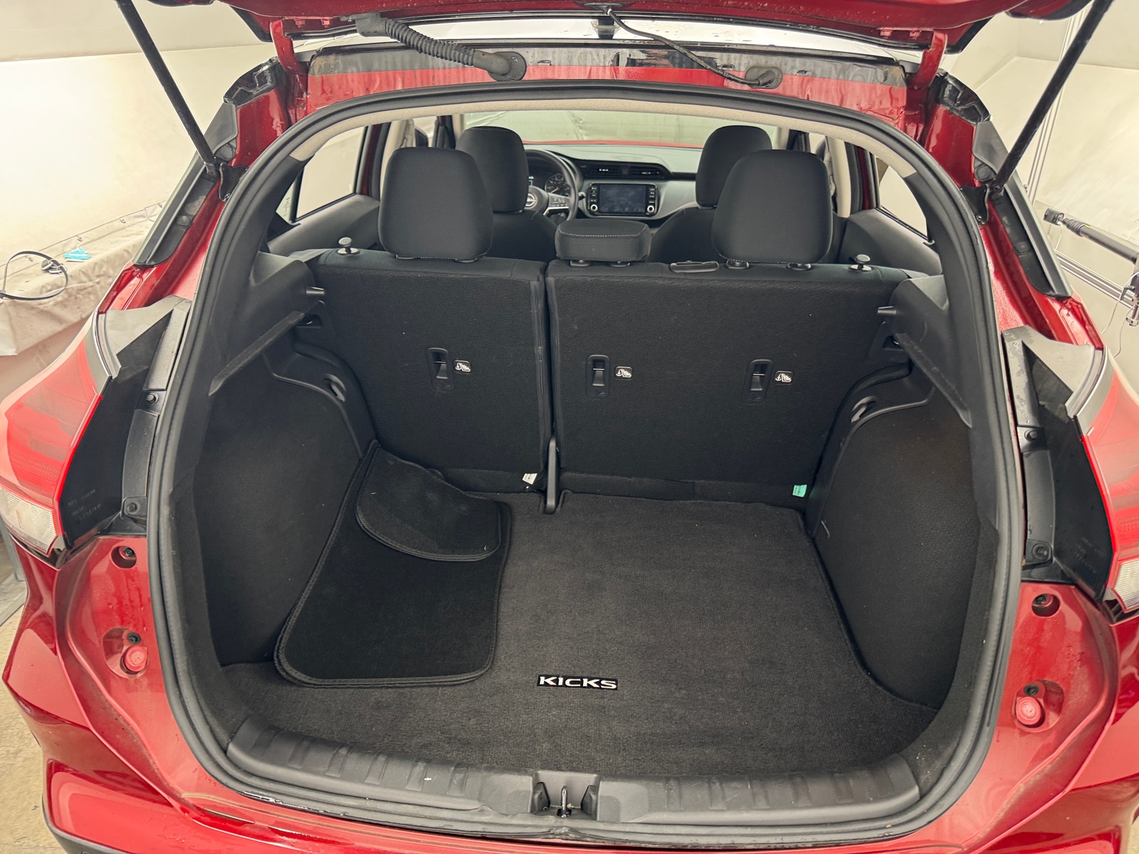 Thumbnail: 2024 Nissan Kicks - 7