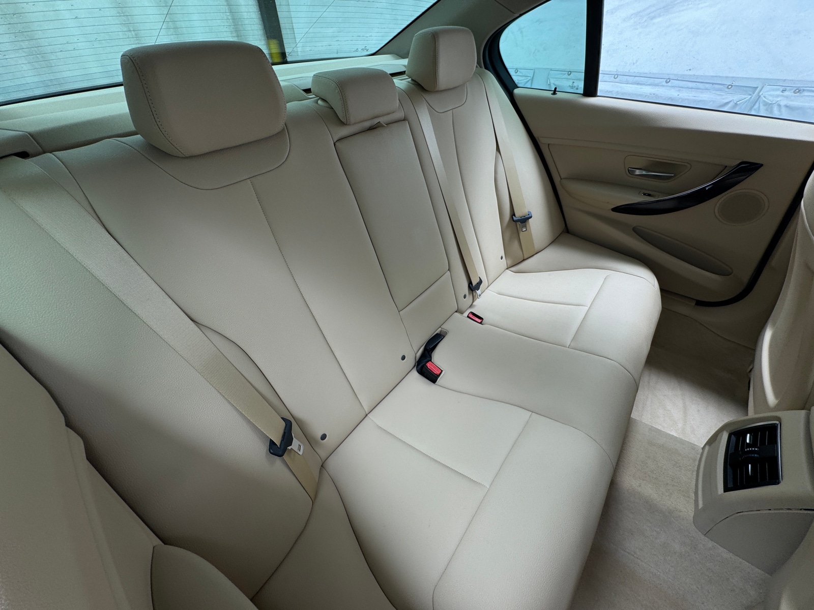 Thumbnail: 2016 BMW 3 Series - 5