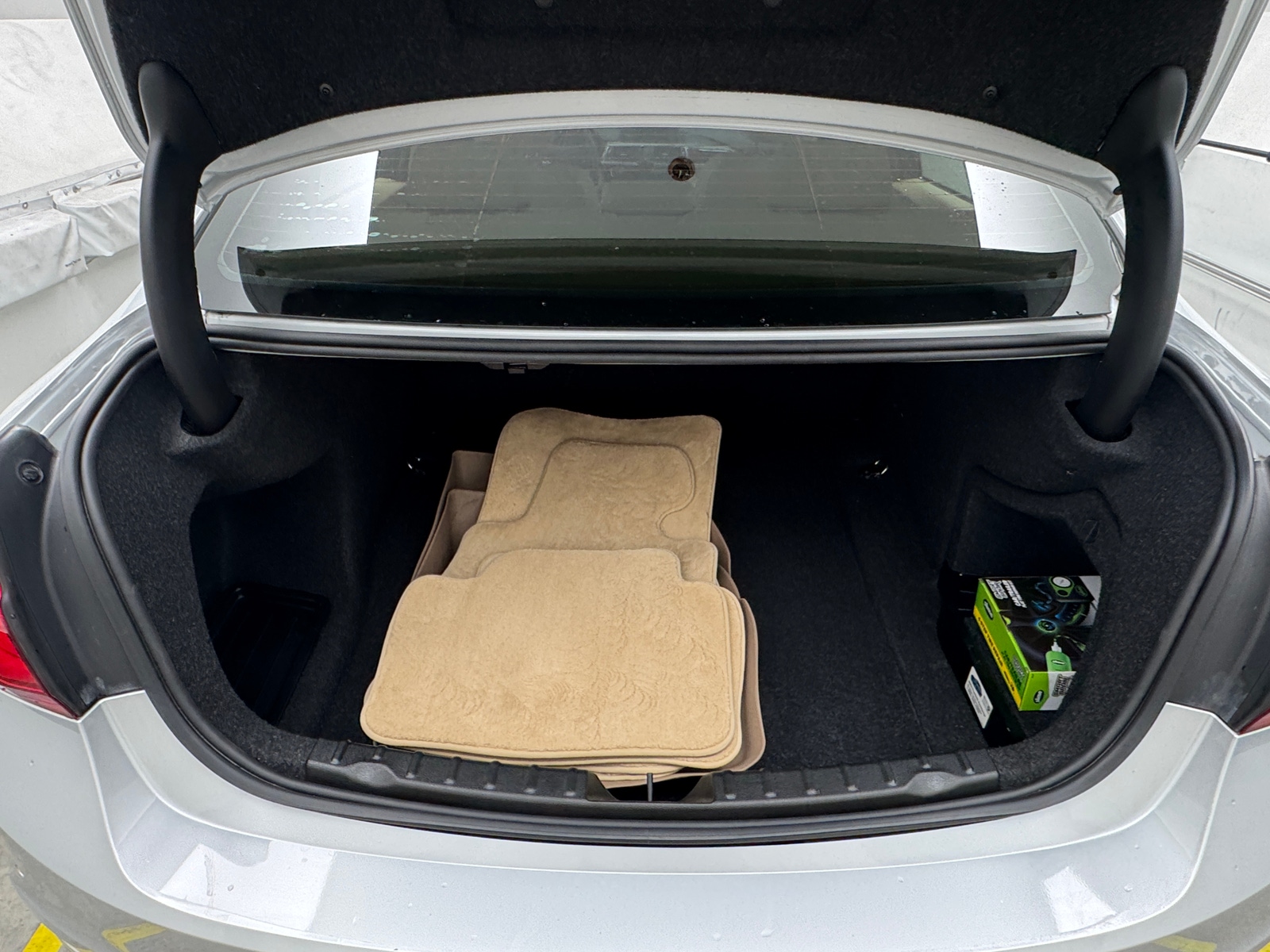 Thumbnail: 2016 BMW 3 Series - 6