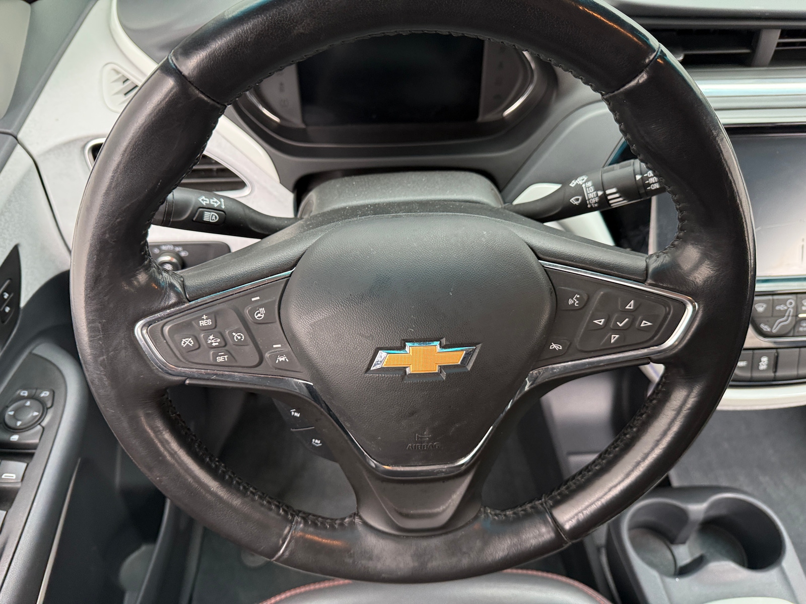 Thumbnail: 2020 Chevrolet Bolt EV - 4