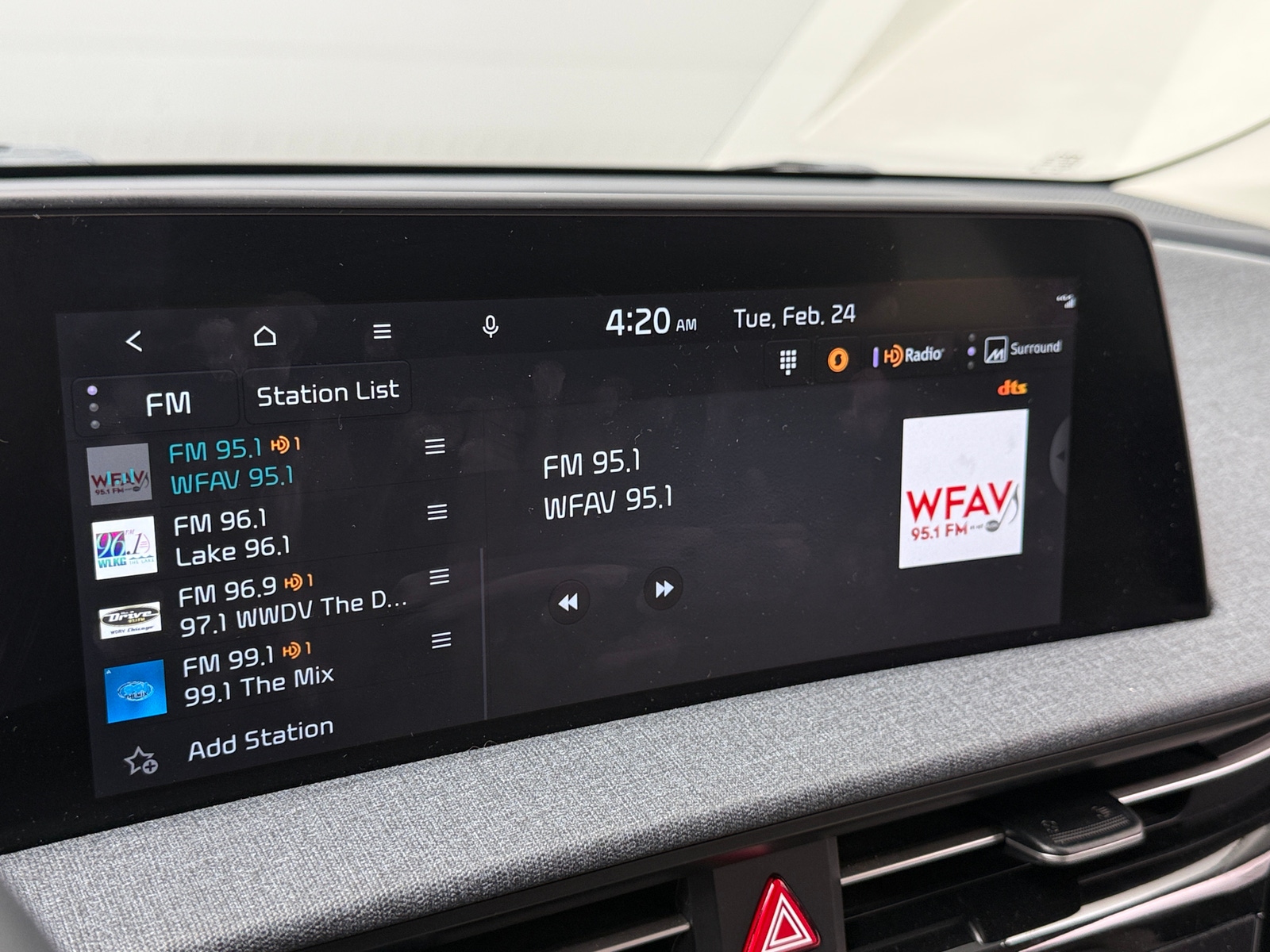 Thumbnail: 2023 Kia EV6 - 3