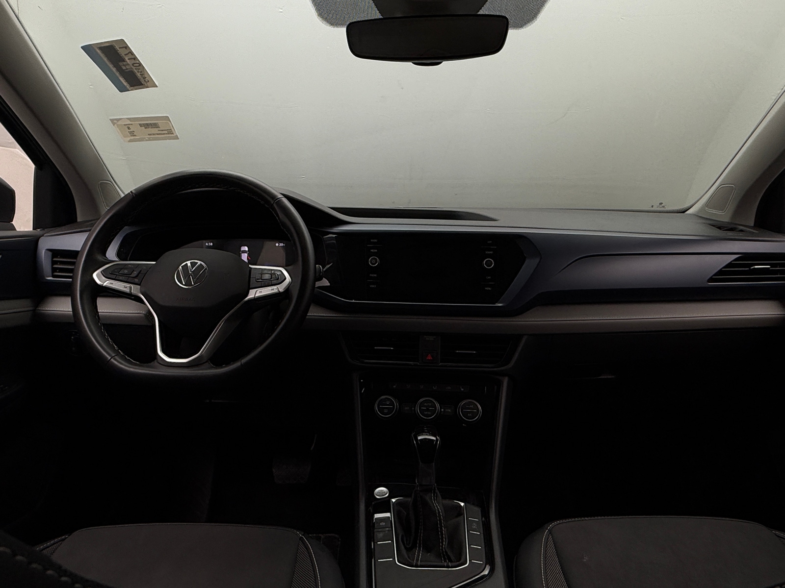 Thumbnail: 2024 Volkswagen Taos - 2