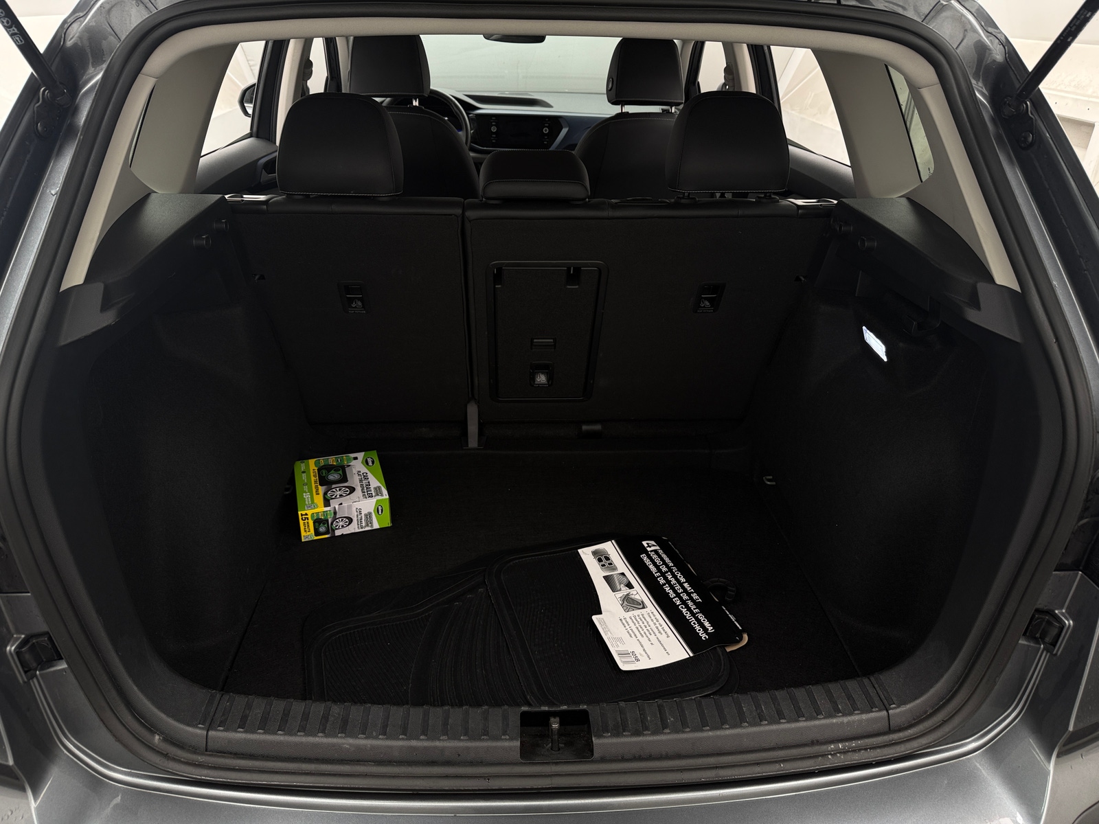 Thumbnail: 2024 Volkswagen Taos - 6