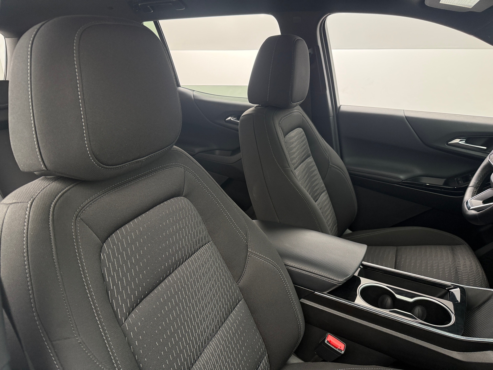 Thumbnail: 2025 Chevrolet Equinox - 2