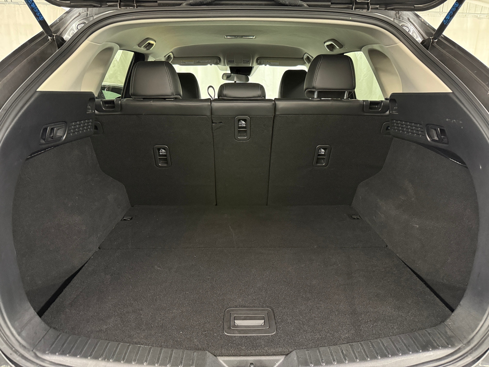 Thumbnail: 2025 Mazda CX-5 - 6