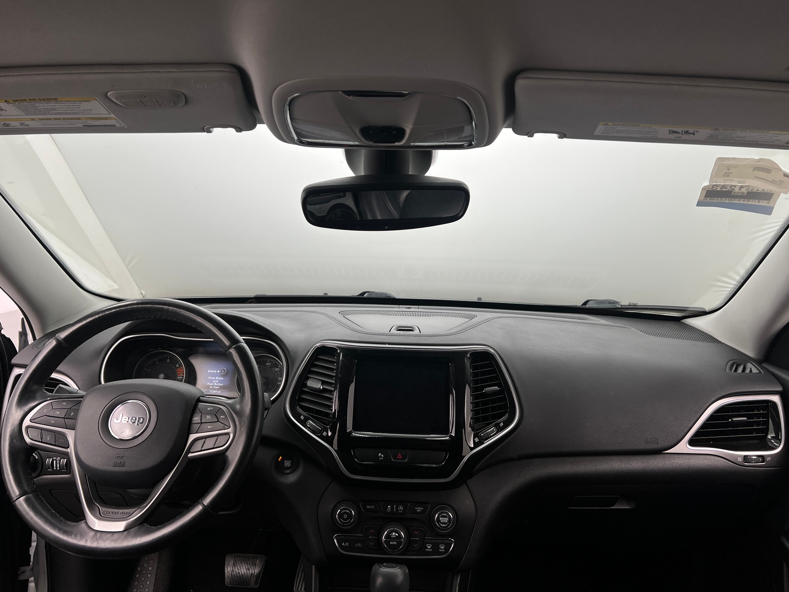 Thumbnail: 2019 Jeep Cherokee - 2