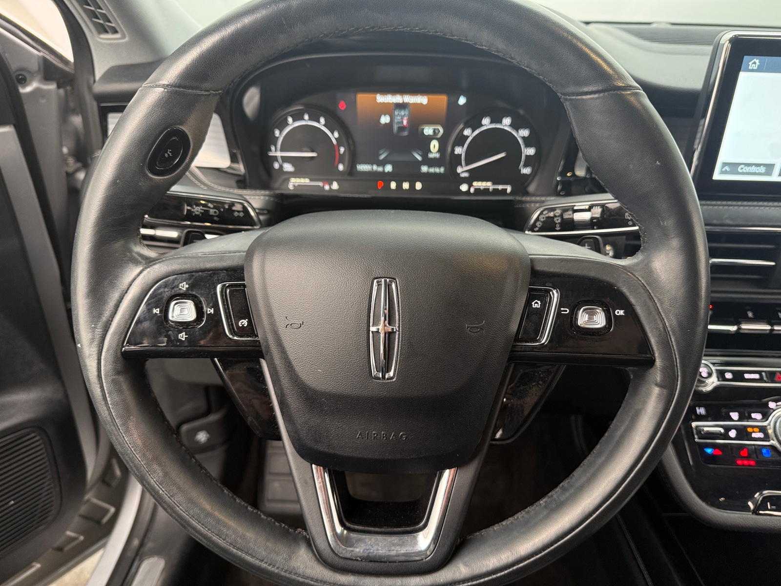 Thumbnail: 2020 Lincoln Corsair - 4