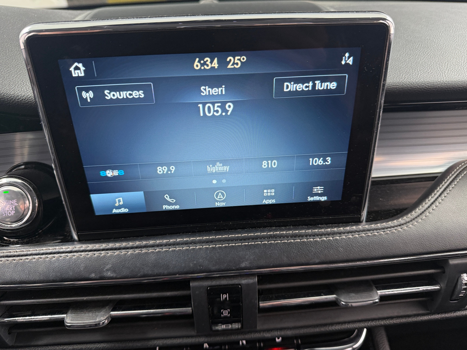 Thumbnail: 2020 Lincoln Corsair - 3