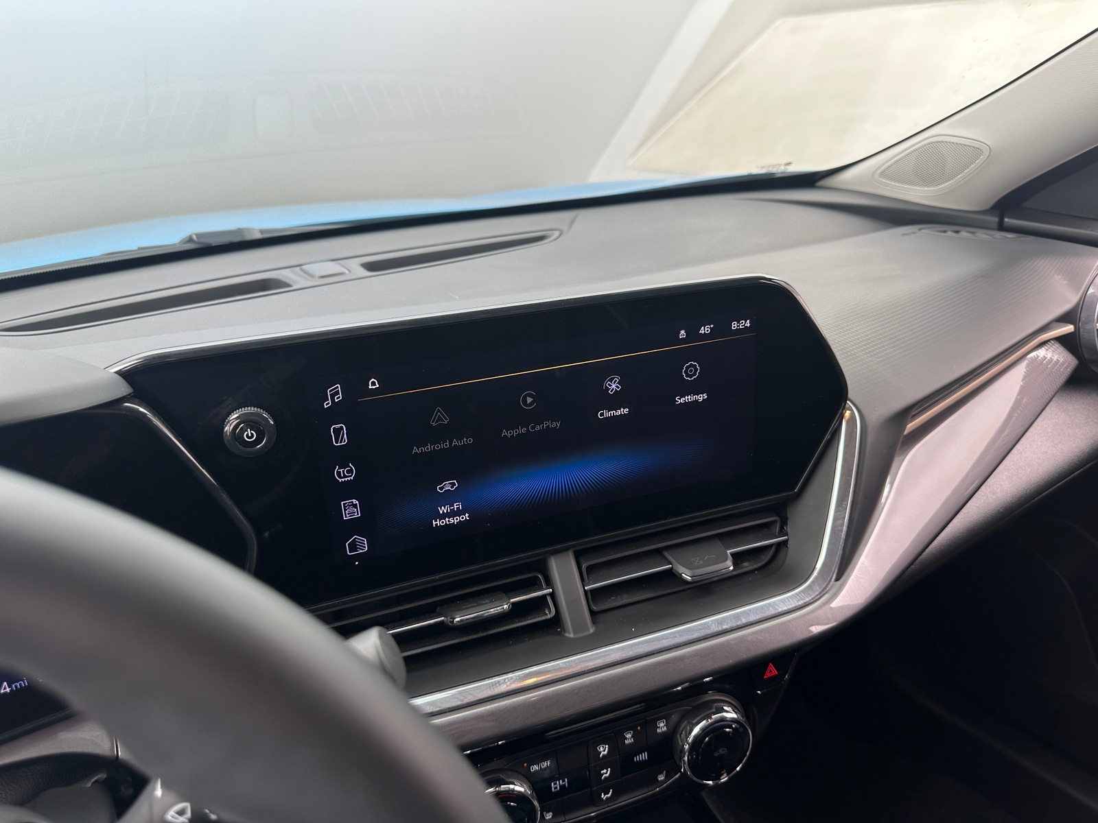 Thumbnail: 2025 Chevrolet Trax - 3