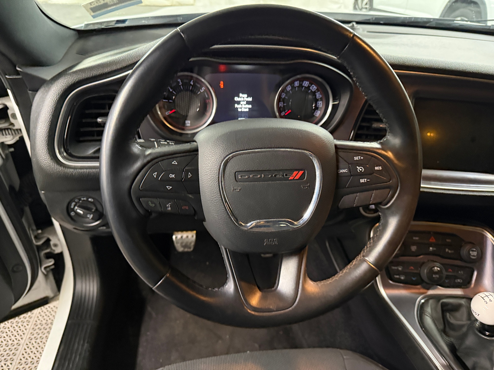 Thumbnail: 2016 Dodge Challenger - 5