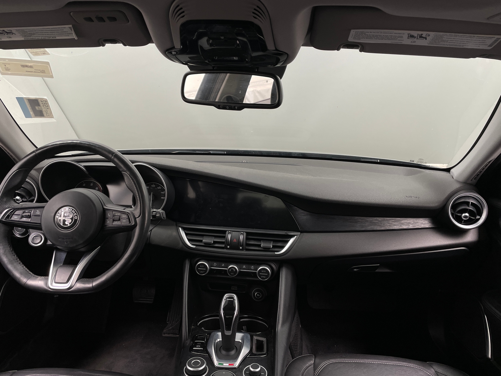 Thumbnail: 2020 Alfa Romeo Giulia - 2