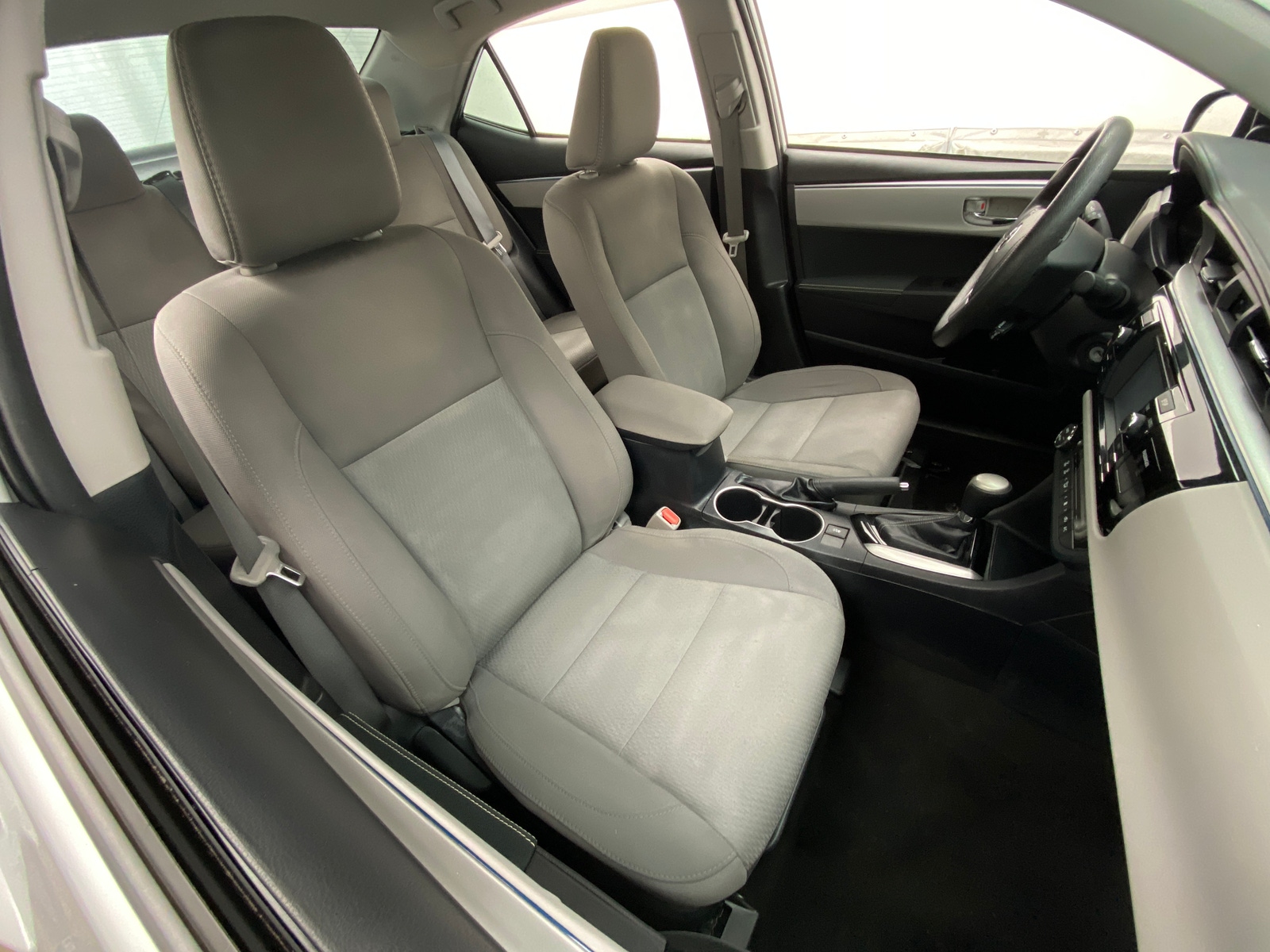 Thumbnail: 2016 Toyota Corolla - 2