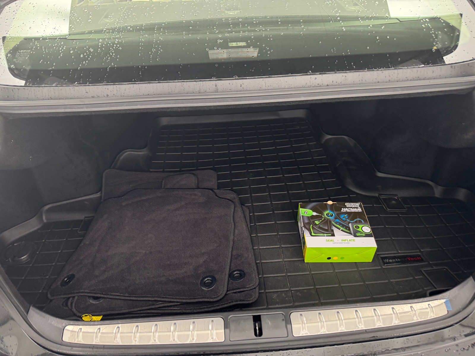 Thumbnail: 2022 Lexus LS - 6