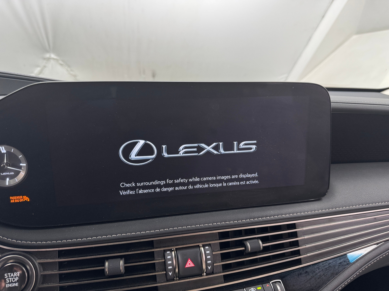 Thumbnail: 2022 Lexus LS - 3