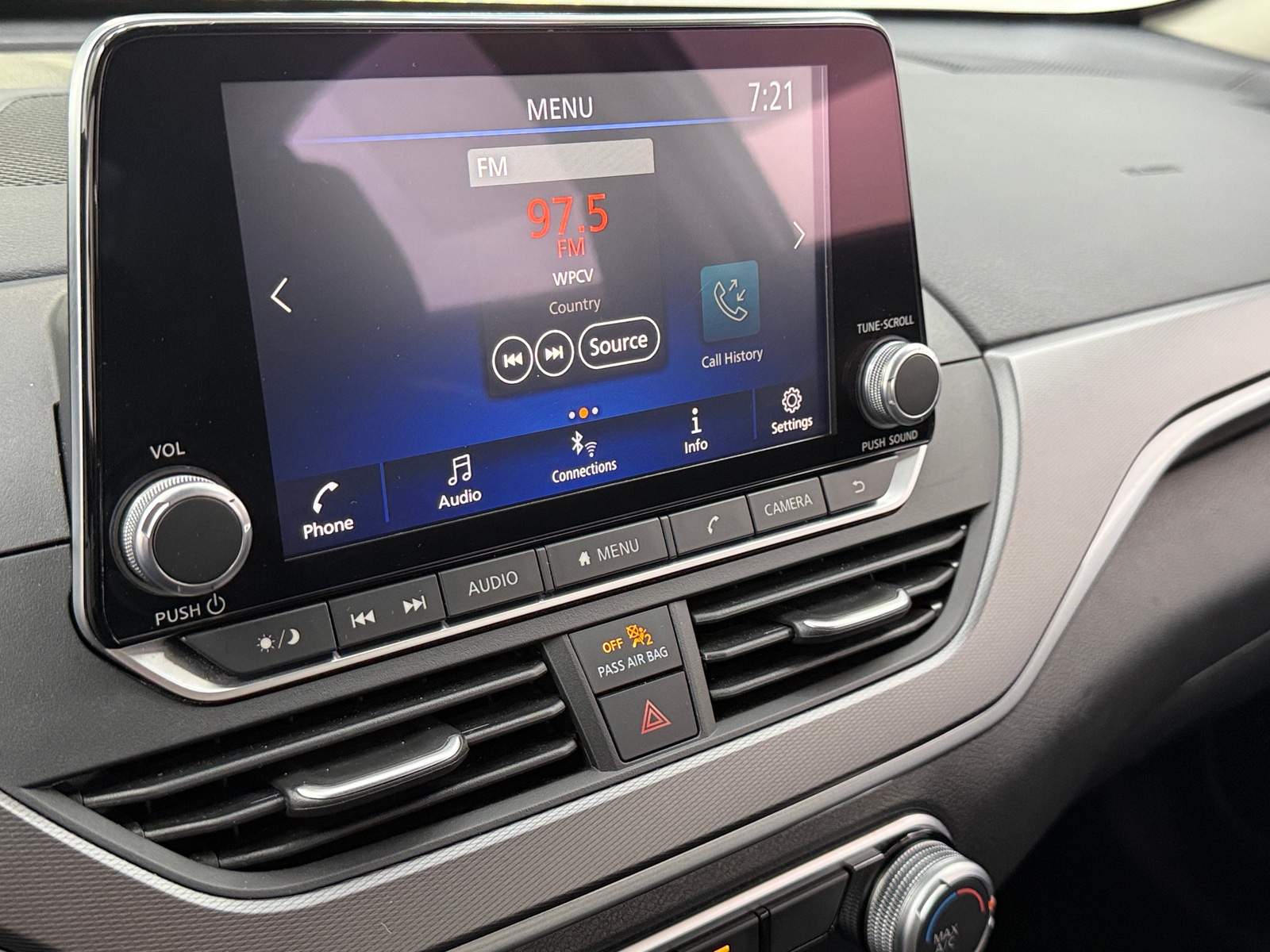 Thumbnail: 2025 Nissan Altima - 4