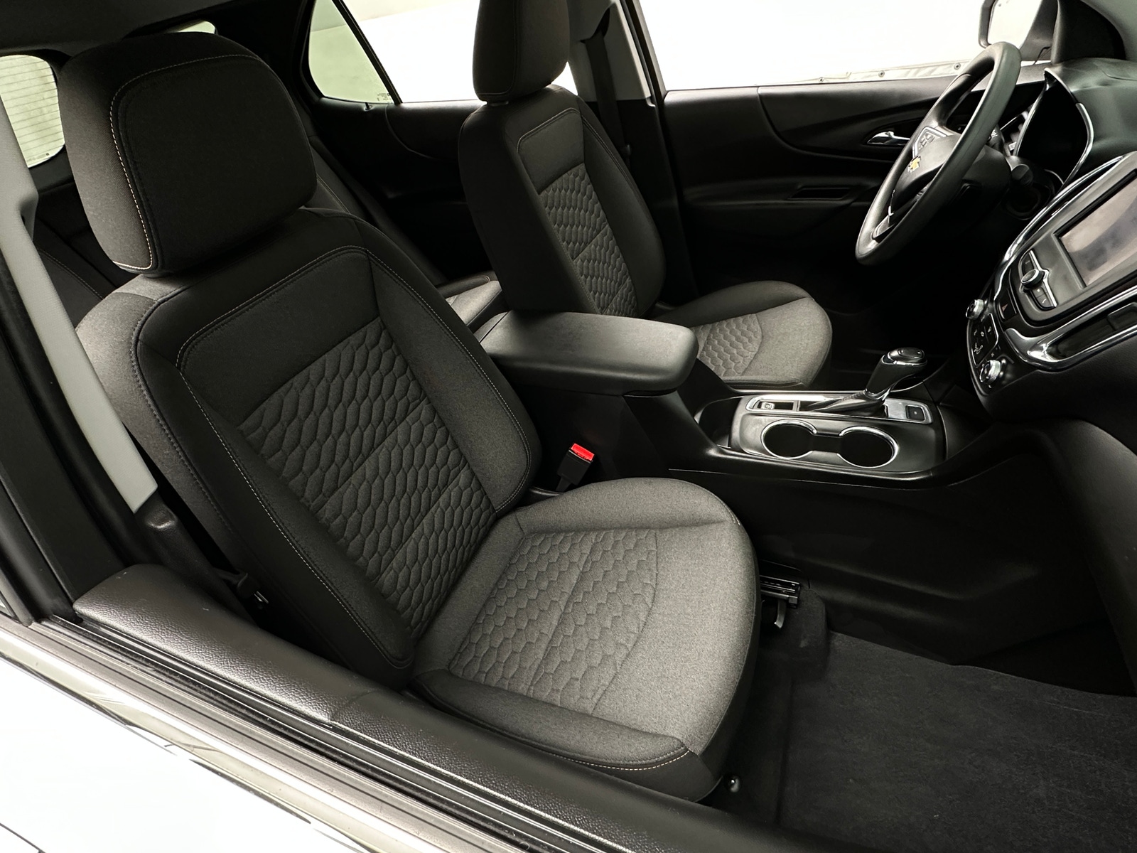 Thumbnail: 2020 Chevrolet Equinox - 2