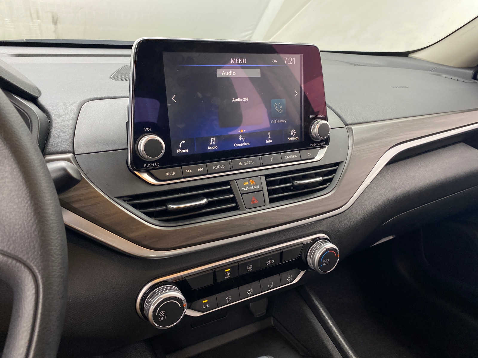 Thumbnail: 2025 Nissan Altima - 4