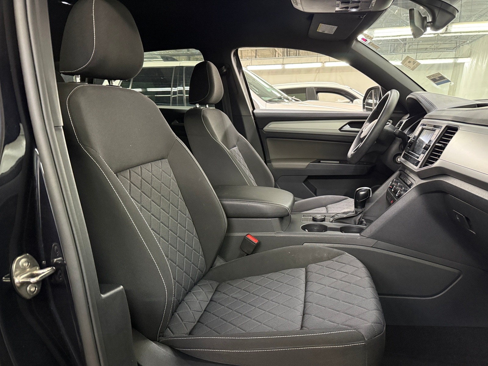 Thumbnail: 2021 Volkswagen Atlas - 2