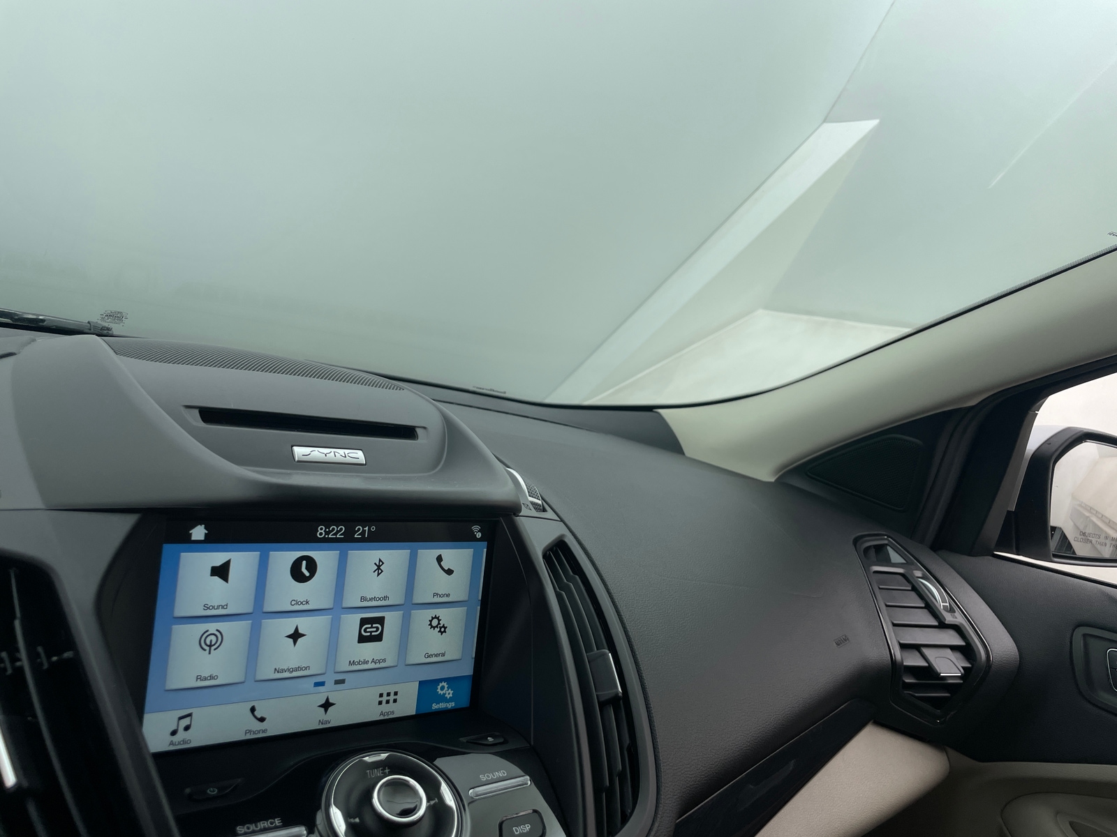 Thumbnail: 2017 Ford Escape - 3