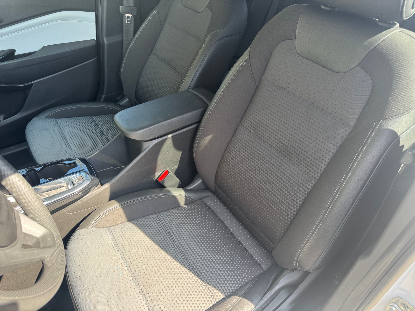 Thumbnail: 2025 Kia Sportage - 2