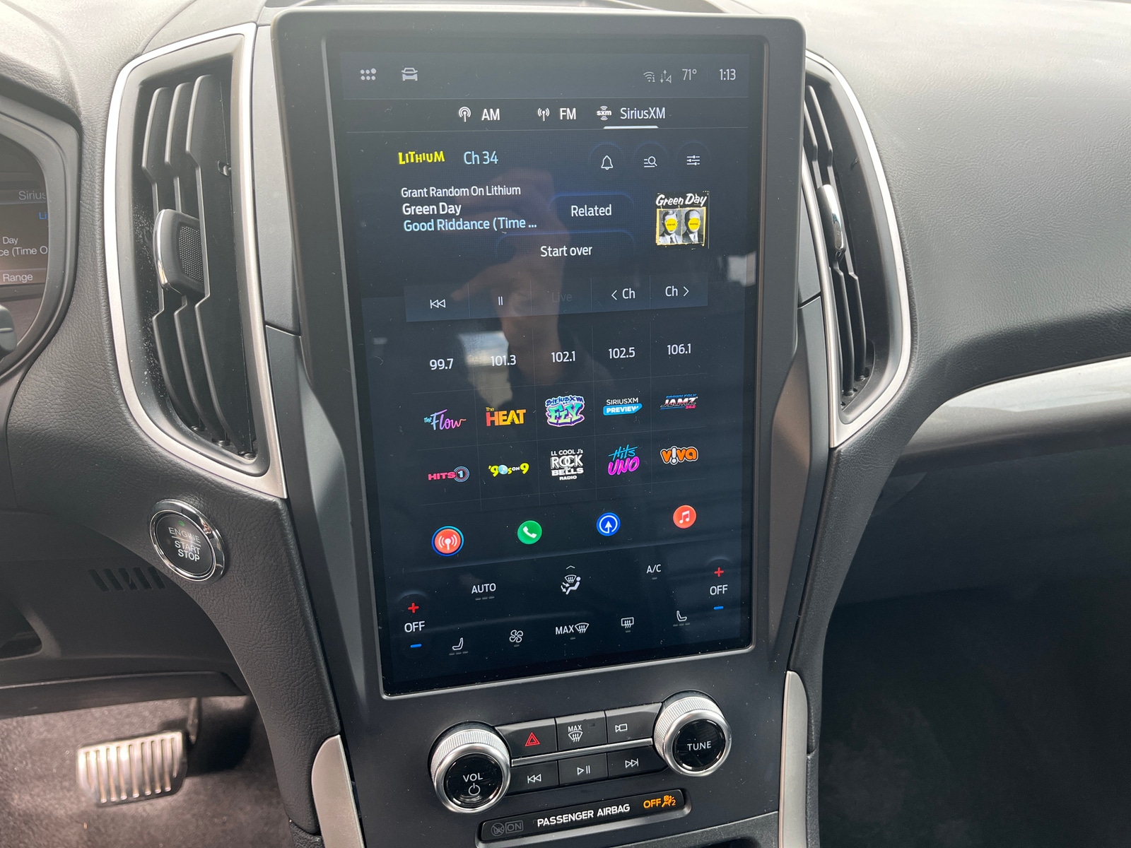 Thumbnail: 2024 Ford Edge - 3