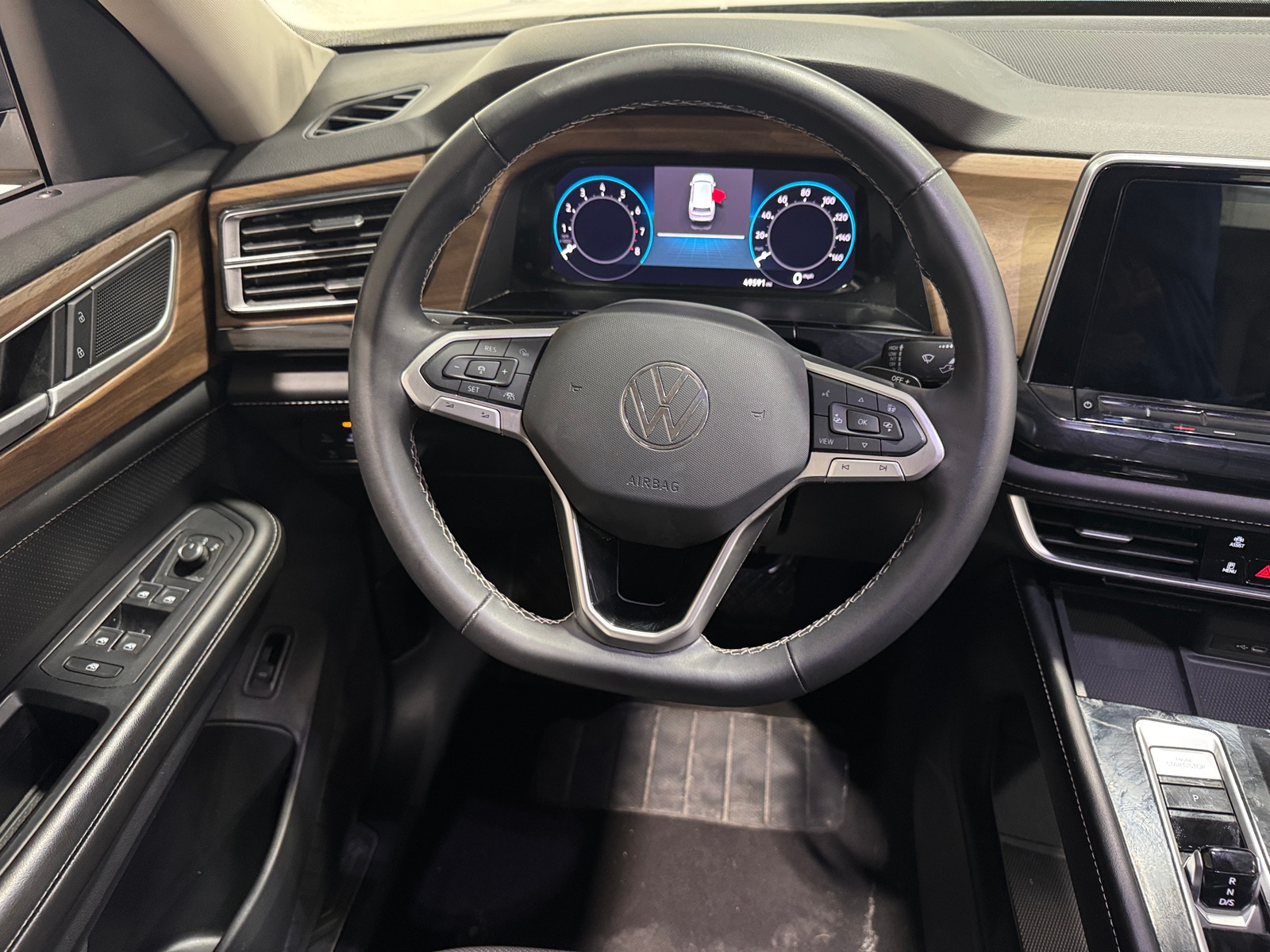 Thumbnail: 2024 Volkswagen Atlas - 4