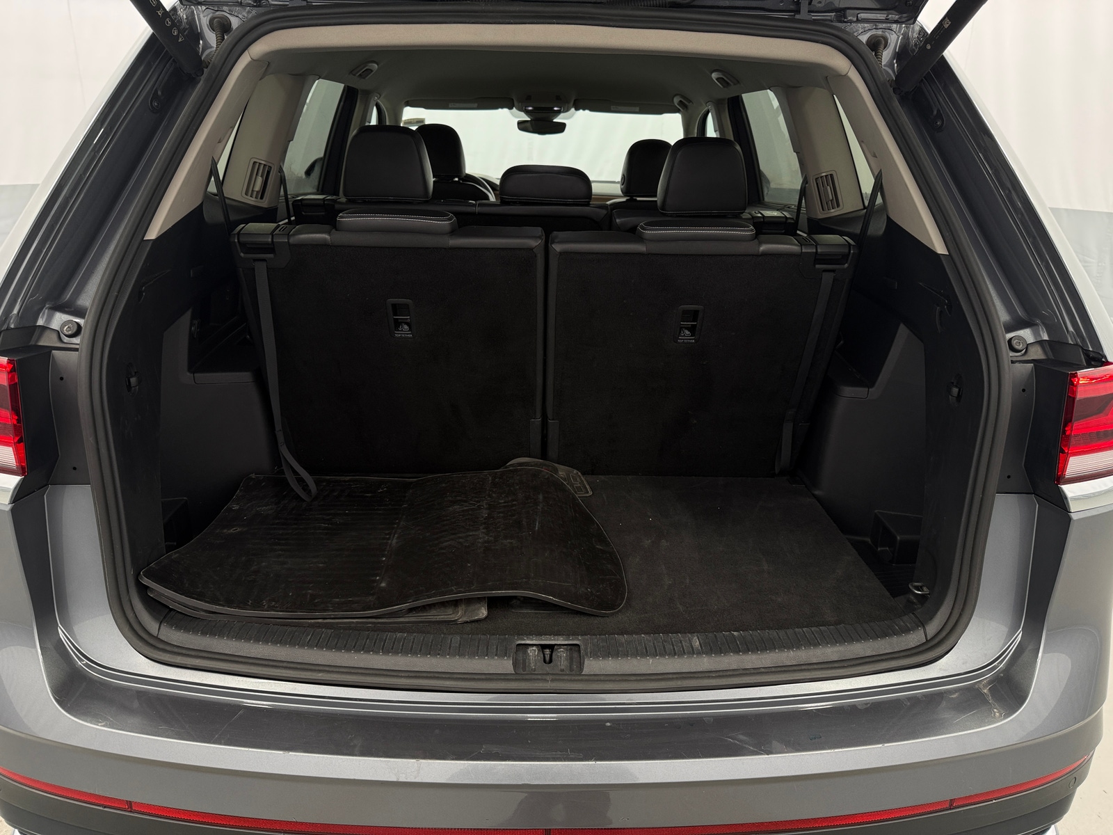 Thumbnail: 2024 Volkswagen Atlas - 6