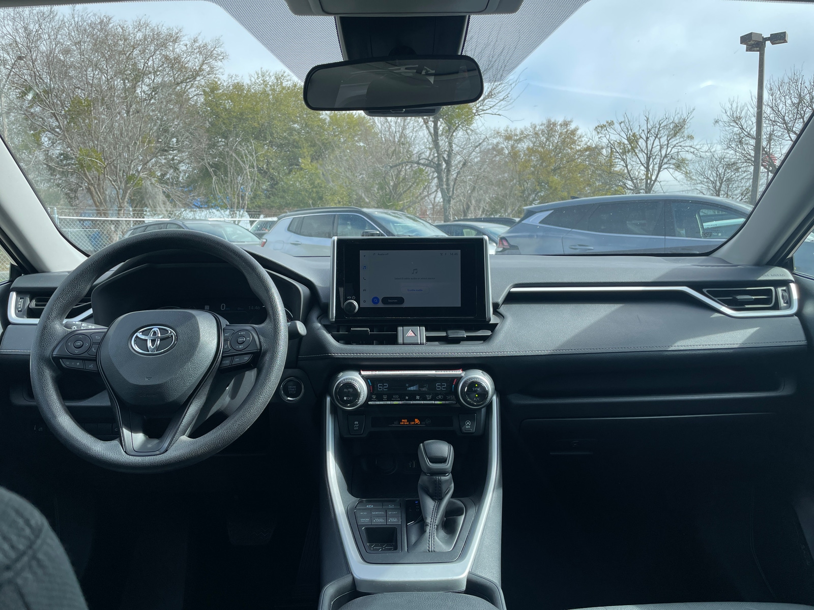 Thumbnail: 2025 Toyota RAV4 - 3