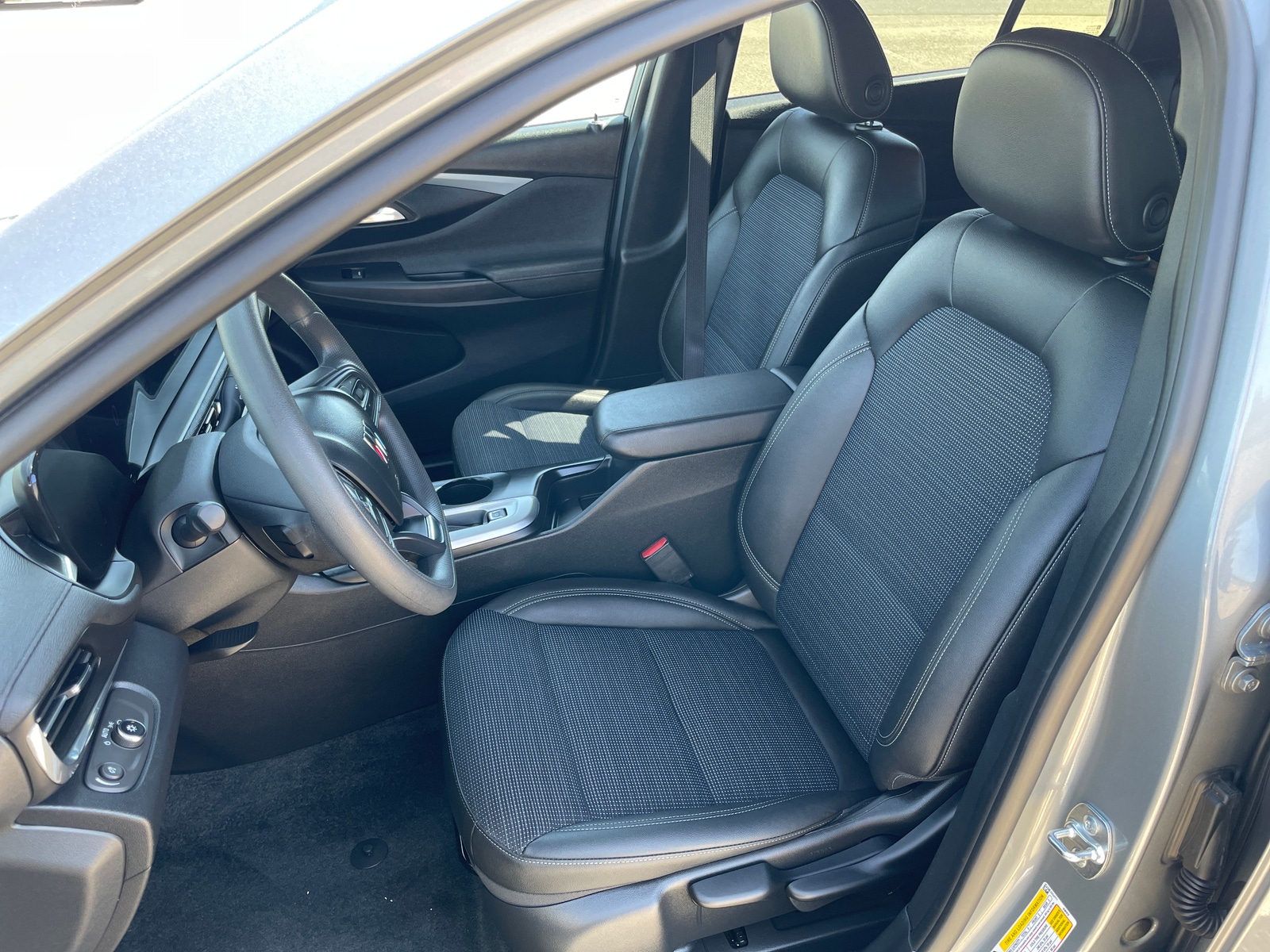 Thumbnail: 2025 Buick Envista - 2