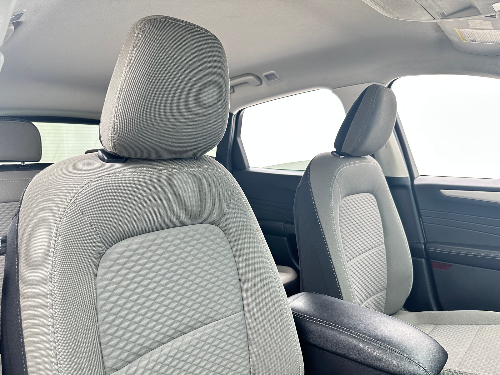 Thumbnail: 2022 Ford Escape - 2