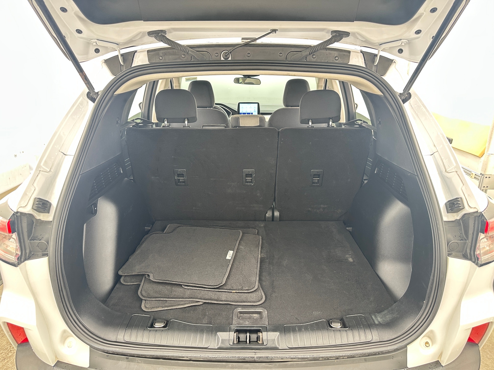 Thumbnail: 2022 Ford Escape - 7