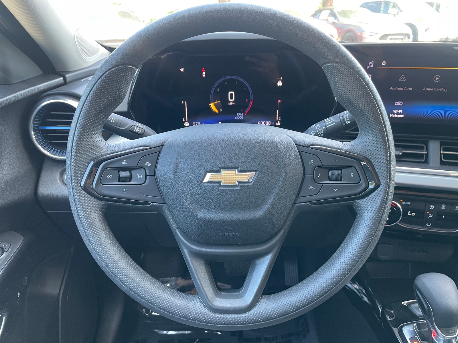 Thumbnail: 2025 Chevrolet Trax - 5