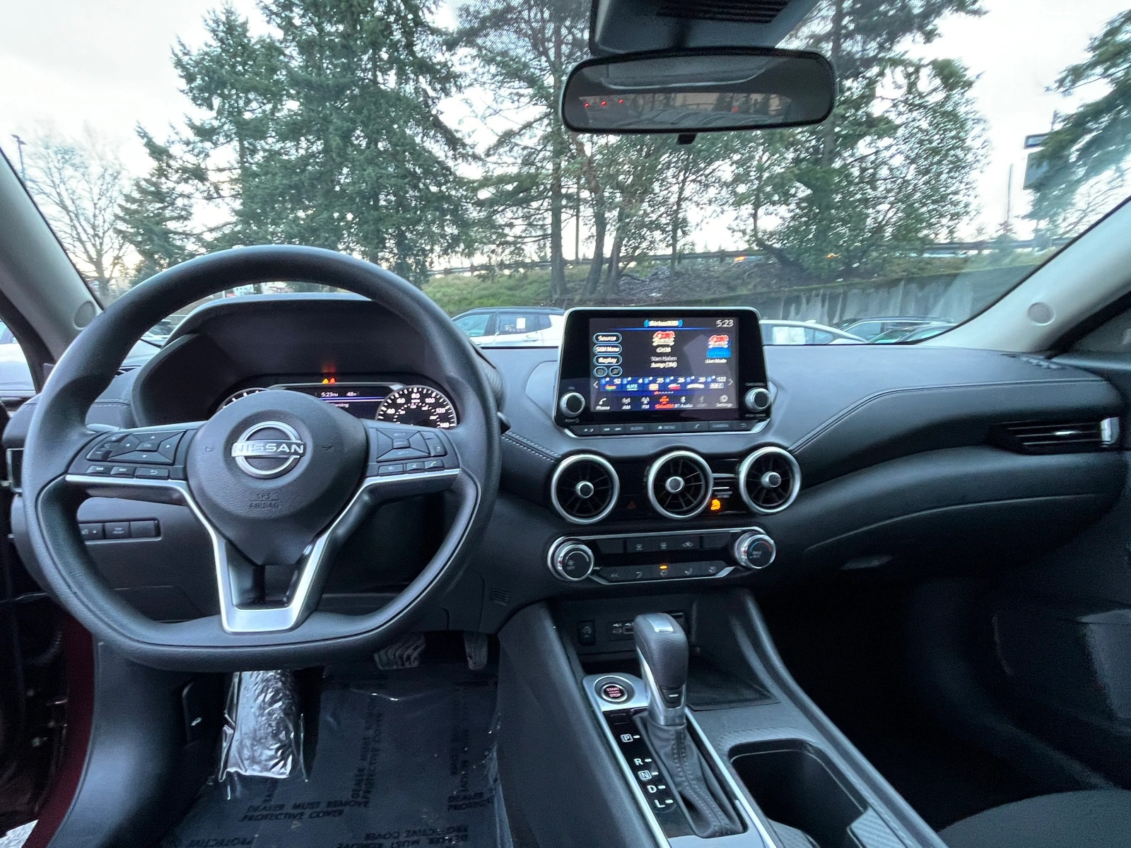 Thumbnail: 2025 Nissan Sentra - 3