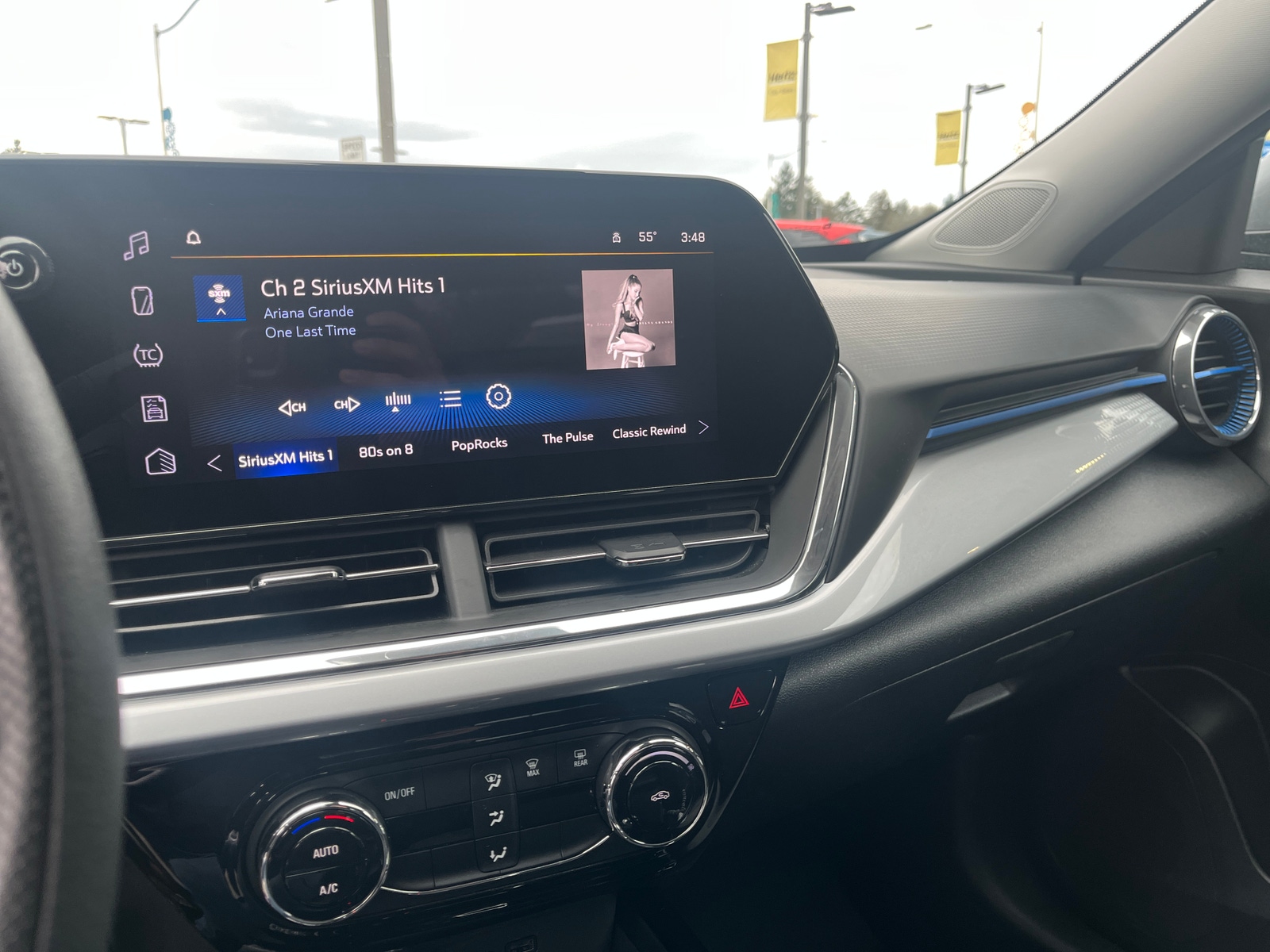 Thumbnail: 2025 Chevrolet Trax - 4