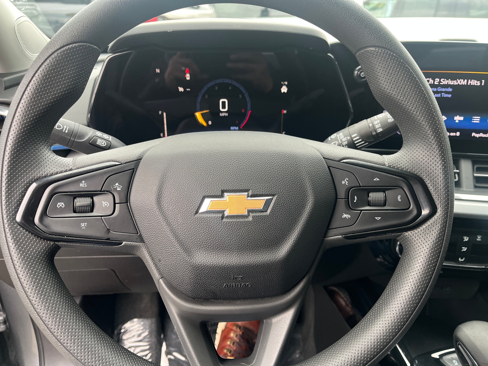 Thumbnail: 2025 Chevrolet Trax - 5