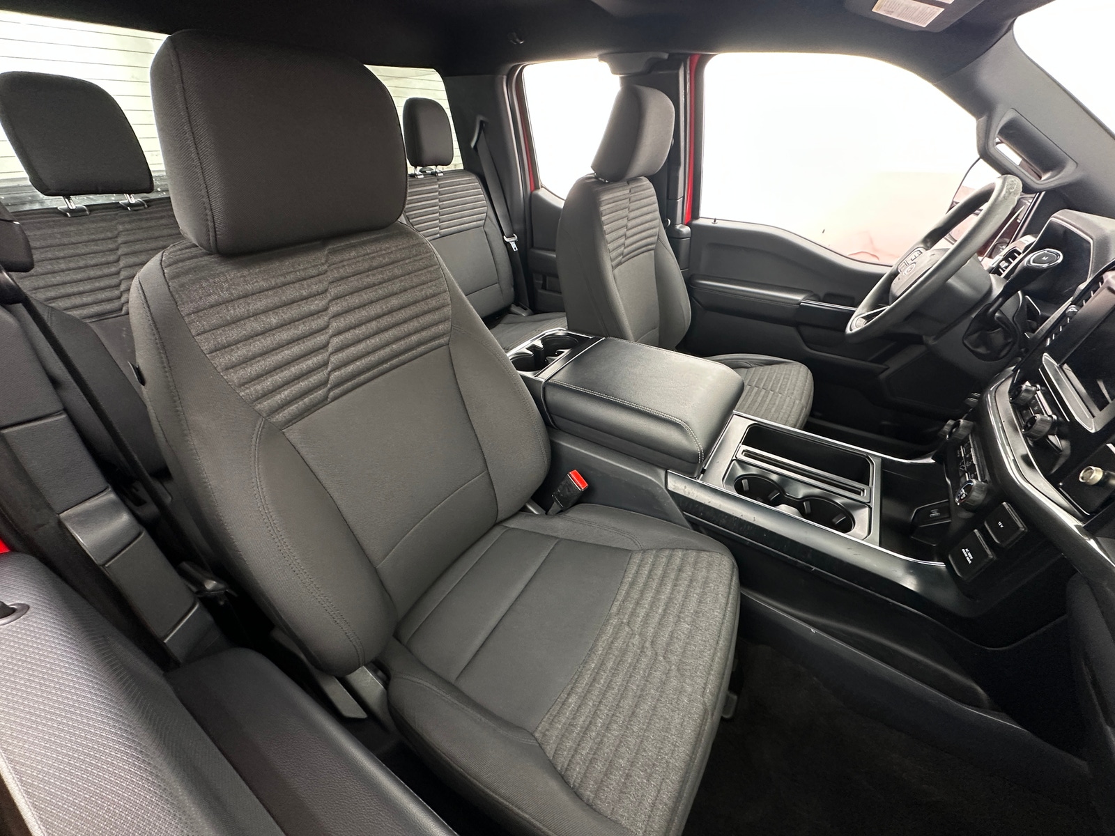 Thumbnail: 2022 Ford Econoline - 2