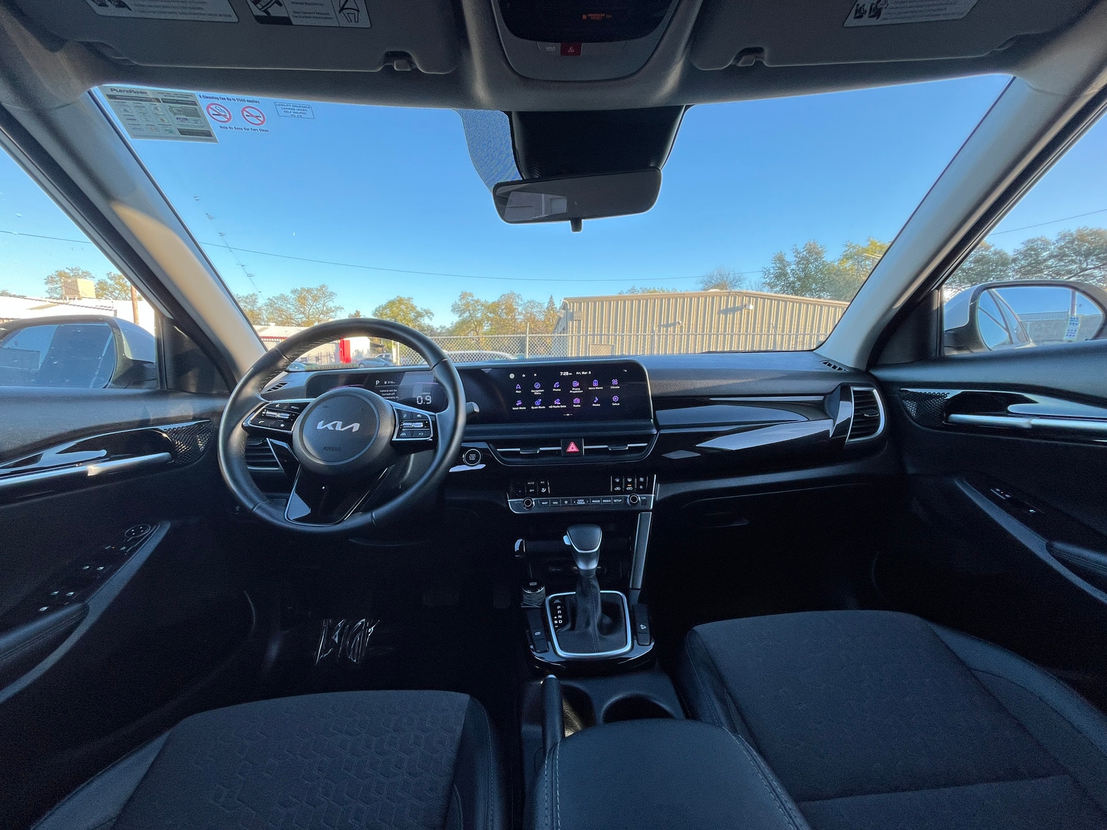 Thumbnail: 2025 Kia Seltos - 3