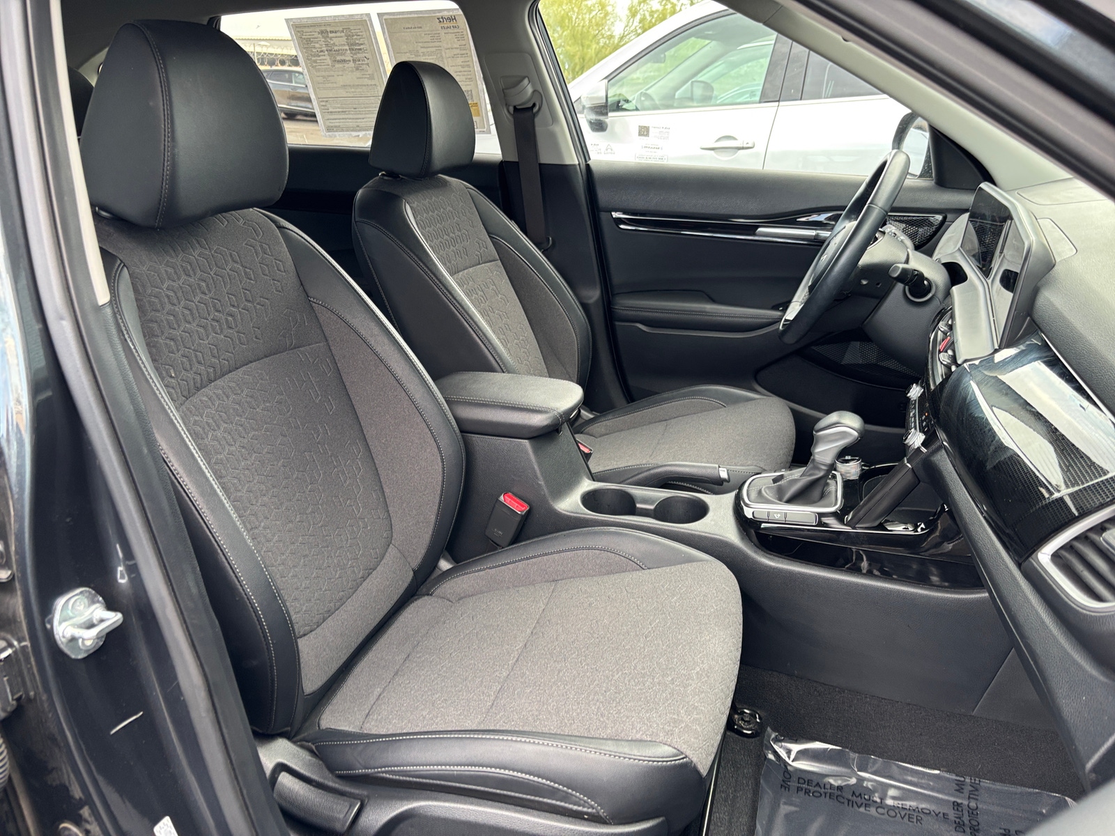 Thumbnail: 2025 Kia Seltos - 2