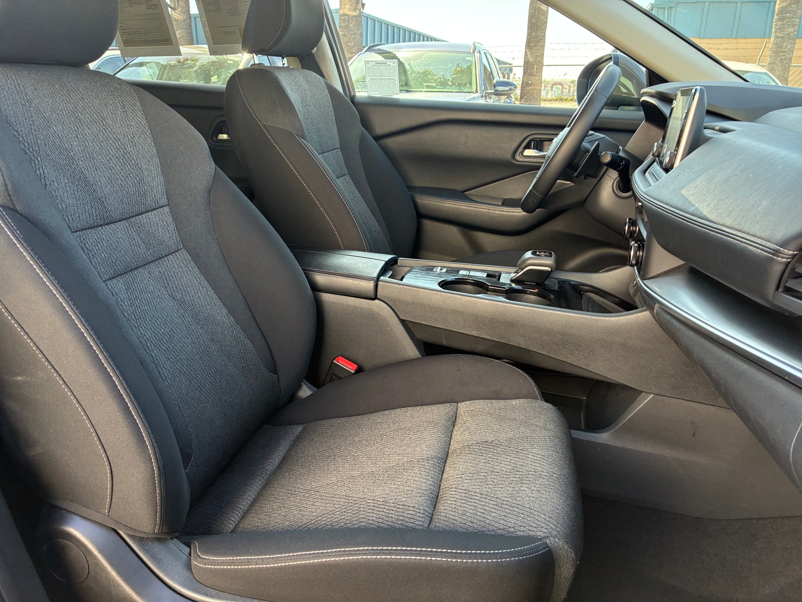 Thumbnail: 2025 Nissan Rogue - 2