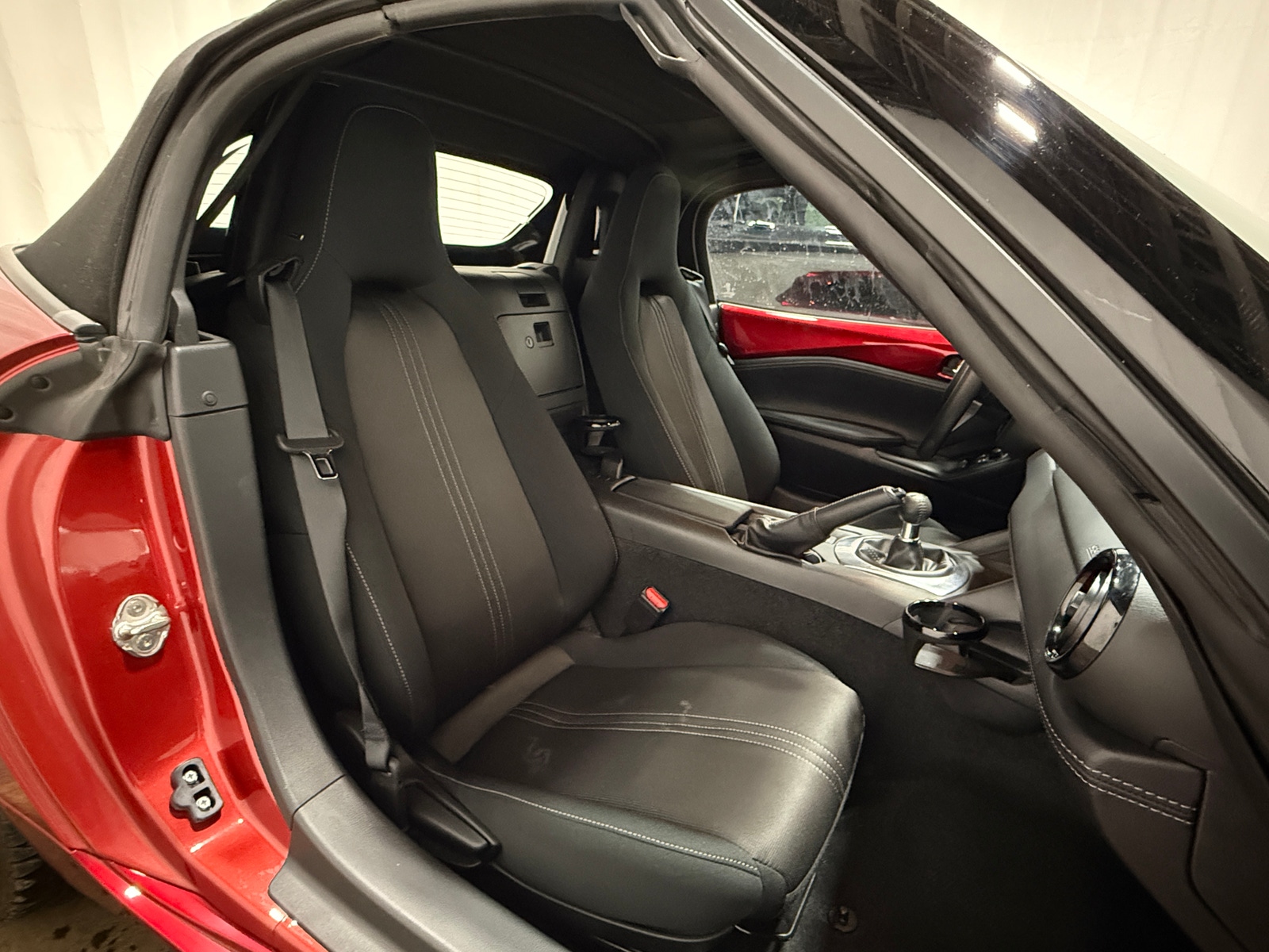 Thumbnail: 2021 Mazda MX-5 Miata - 2