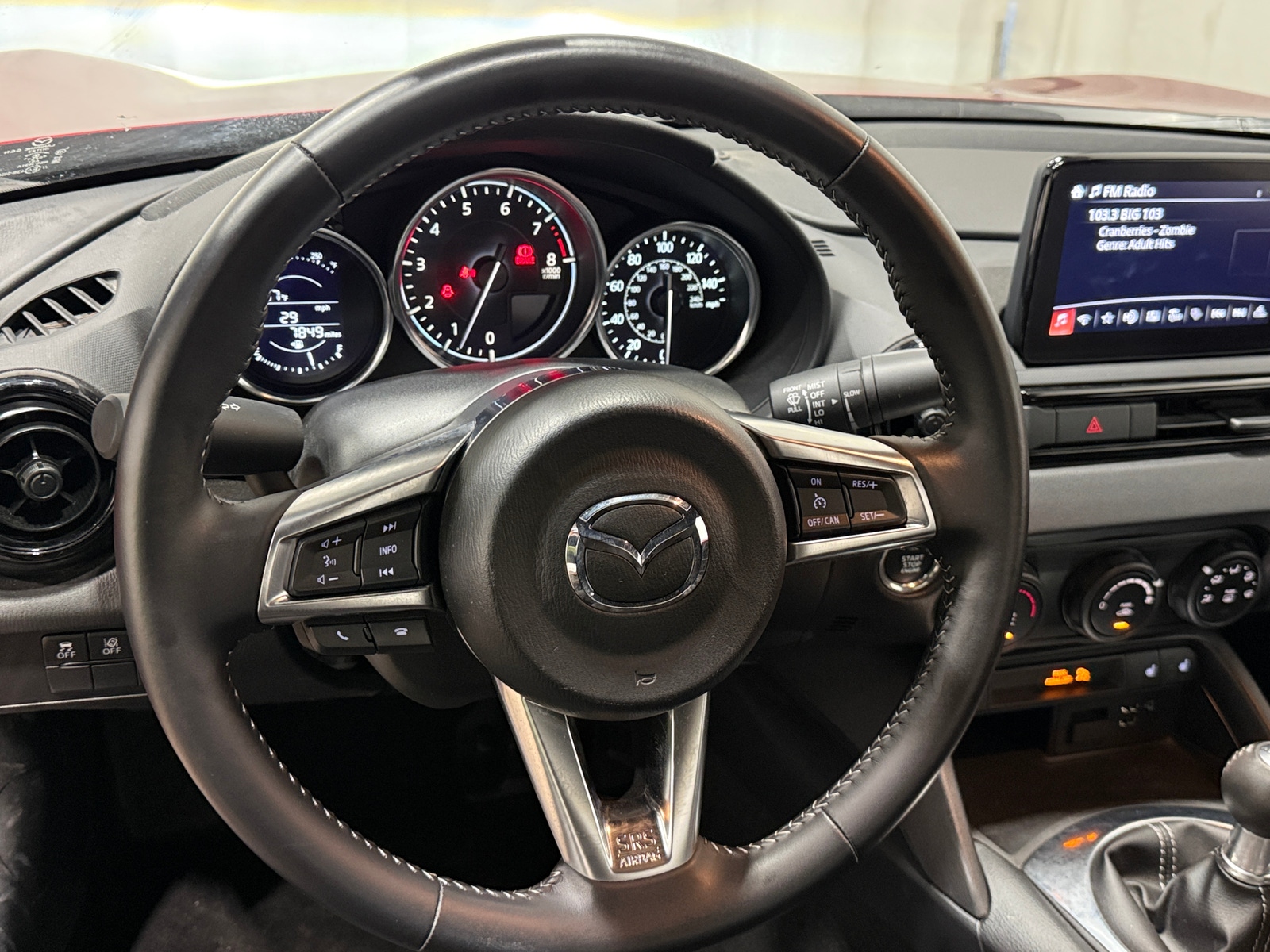 Thumbnail: 2021 Mazda MX-5 Miata - 5