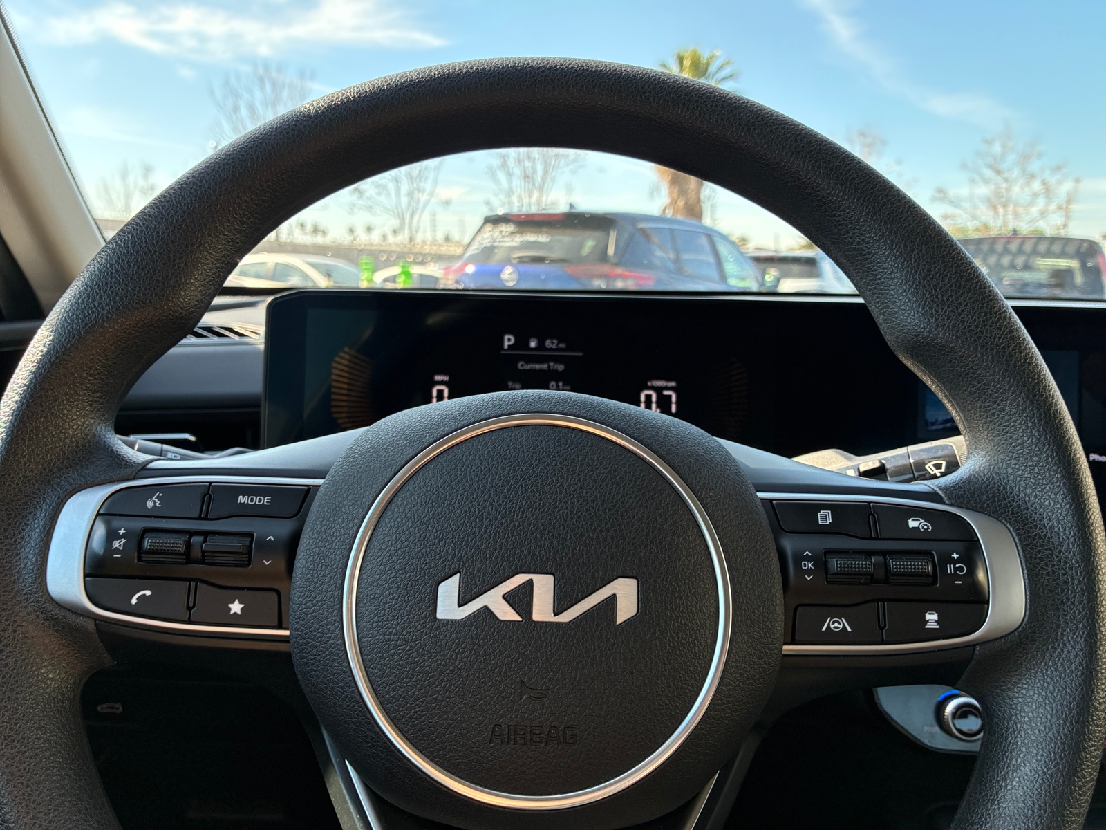 Thumbnail: 2025 Kia K5 - 5