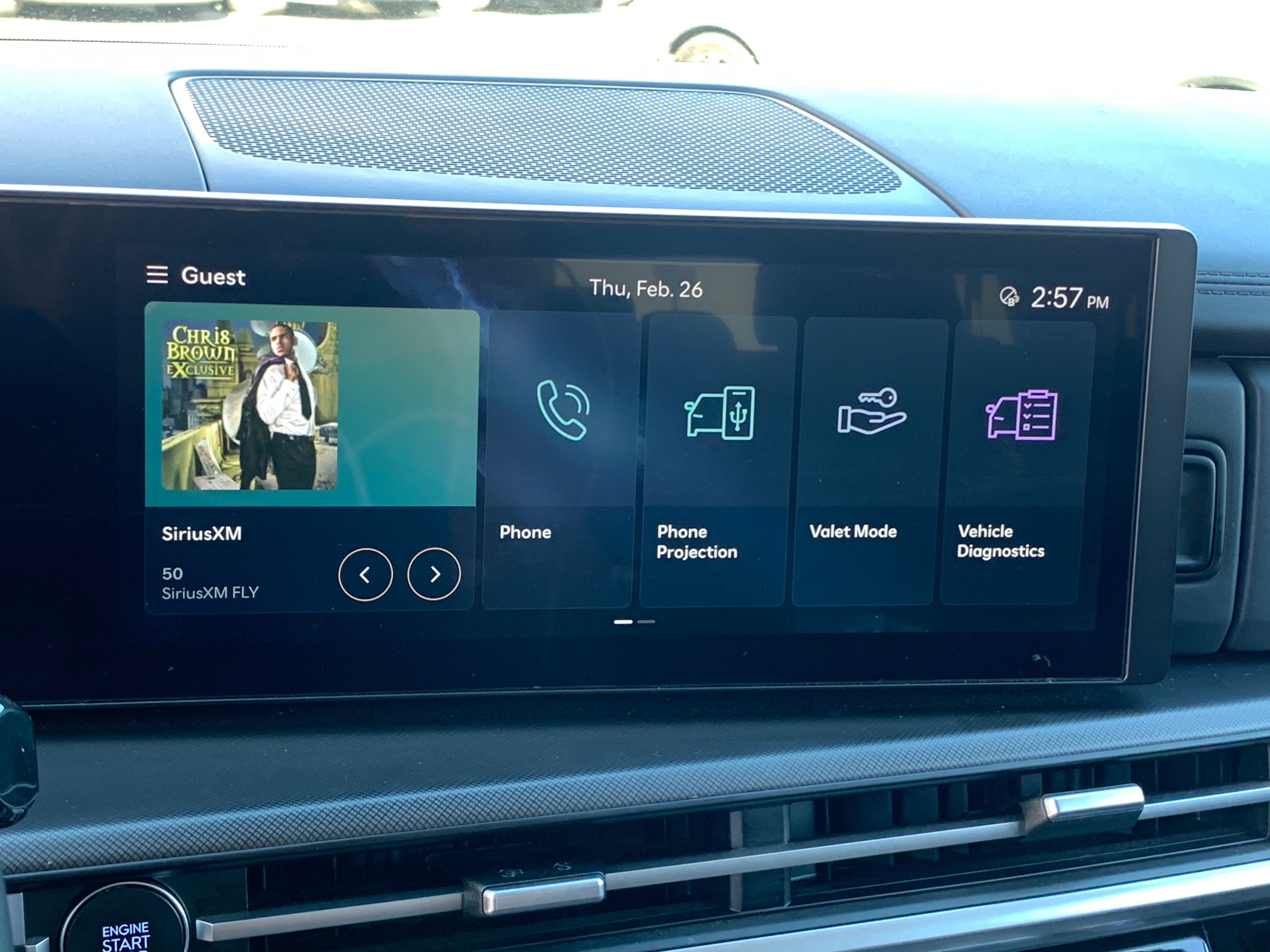 Thumbnail: 2025 Hyundai Santa Fe - 4